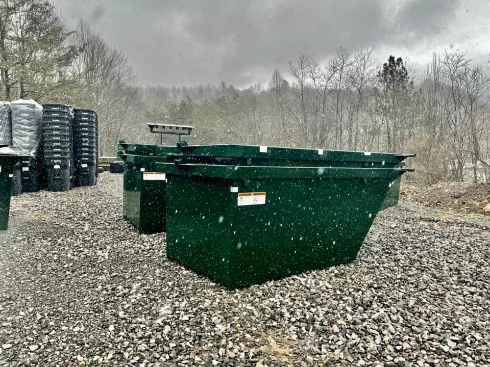 Rugged Steel Works AMERI-KAN 601 High Capacity Sloped Container