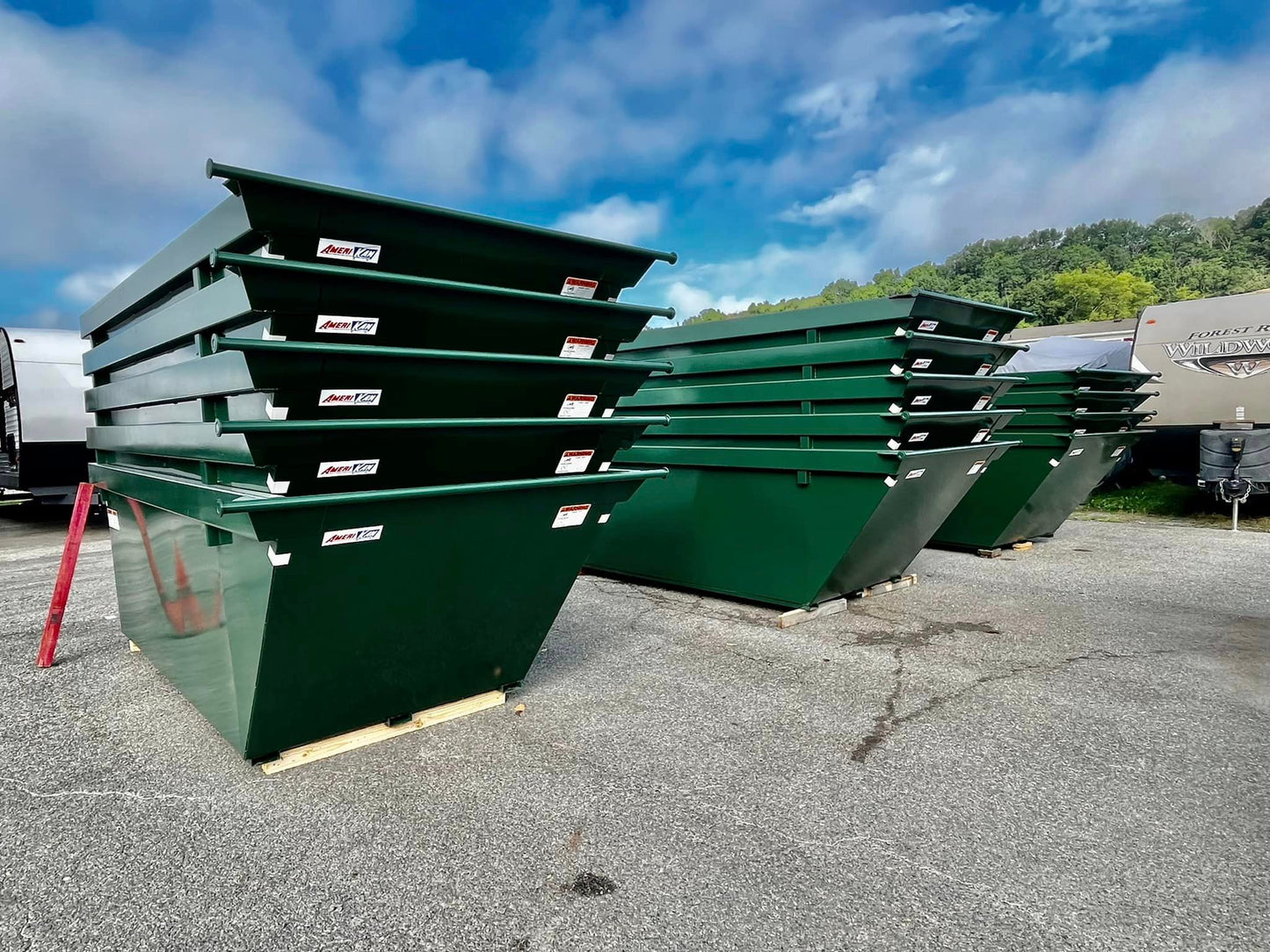 Rugged Steel Works AMERI-KAN 801 High Capacity Sloped Container