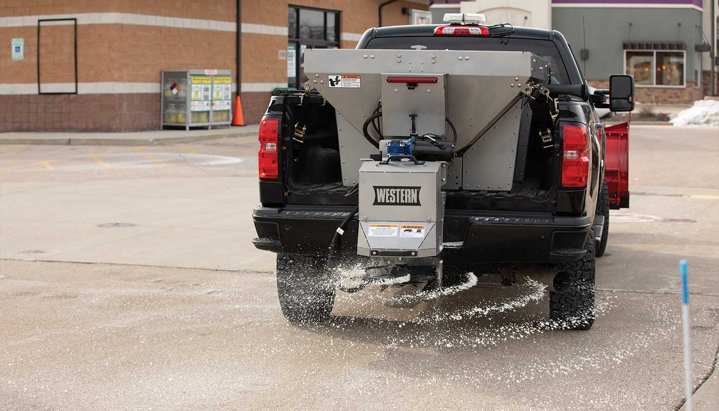 WESTERN® MARAUDER™ Stainless Steel Hopper Auger Drive Spreader