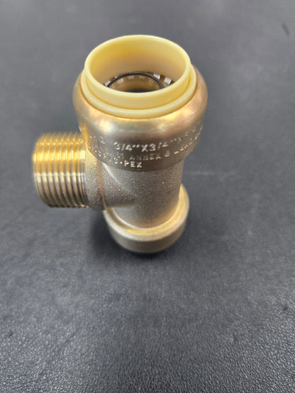 SharkBite 3/4in Fit Push Male T